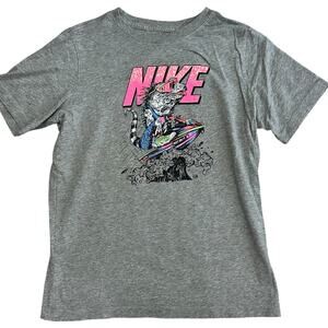 NIKE Boys Gray Graphic Tee Youth XL